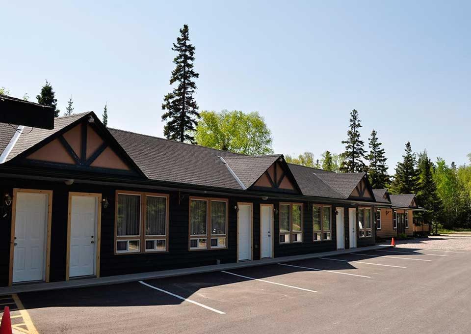 Best Northern Motel And Restaurant Wawa Exterior photo